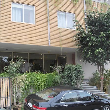Shilton Residence Bangalore Luaran gambar
