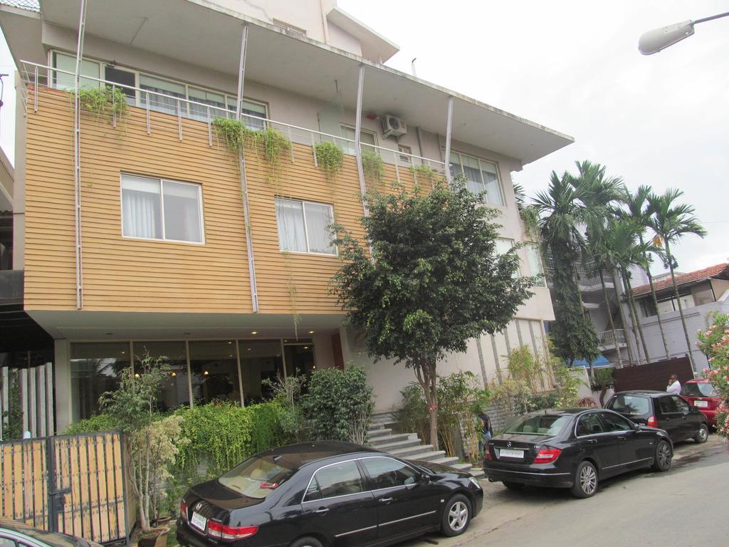 Shilton Residence Bangalore Luaran gambar