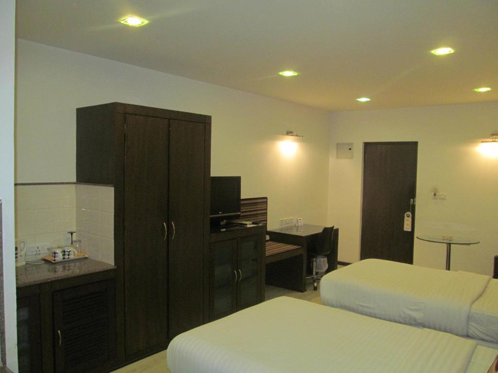 Shilton Residence Bangalore Luaran gambar