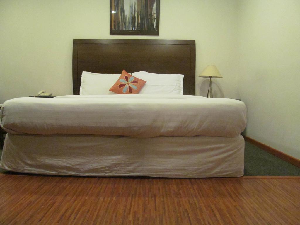 Shilton Residence Bangalore Luaran gambar